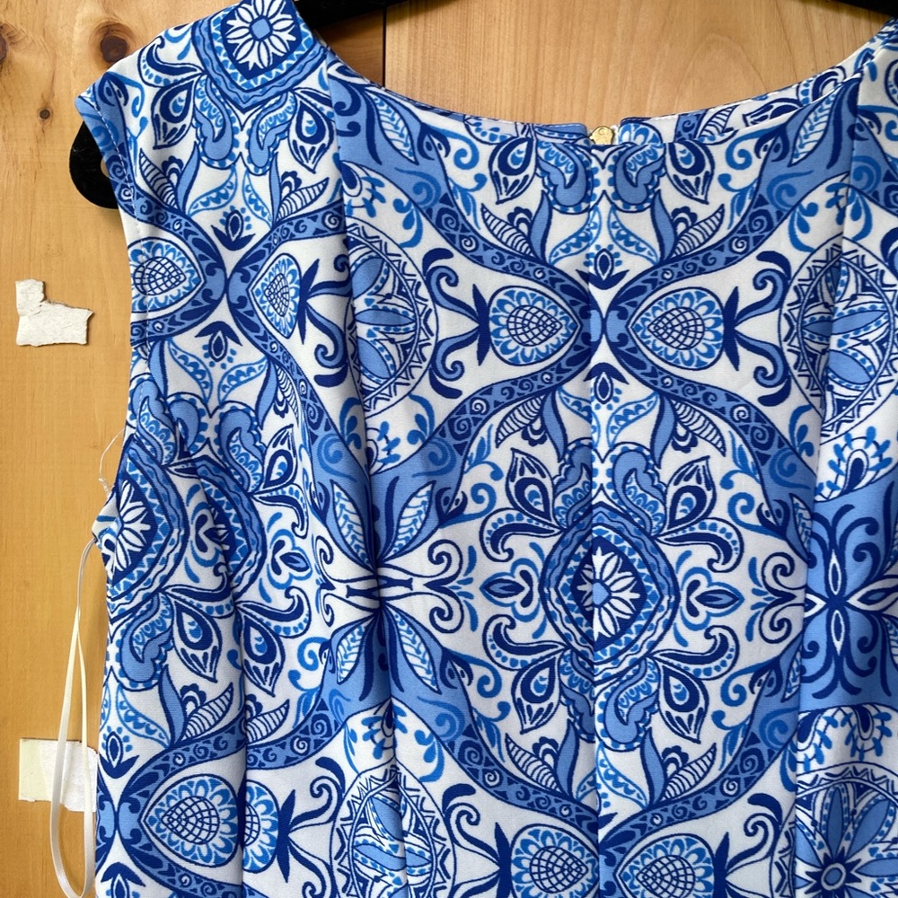 ZARR COLLECTION DRESS 🤍💙 - Picture 2 of 6